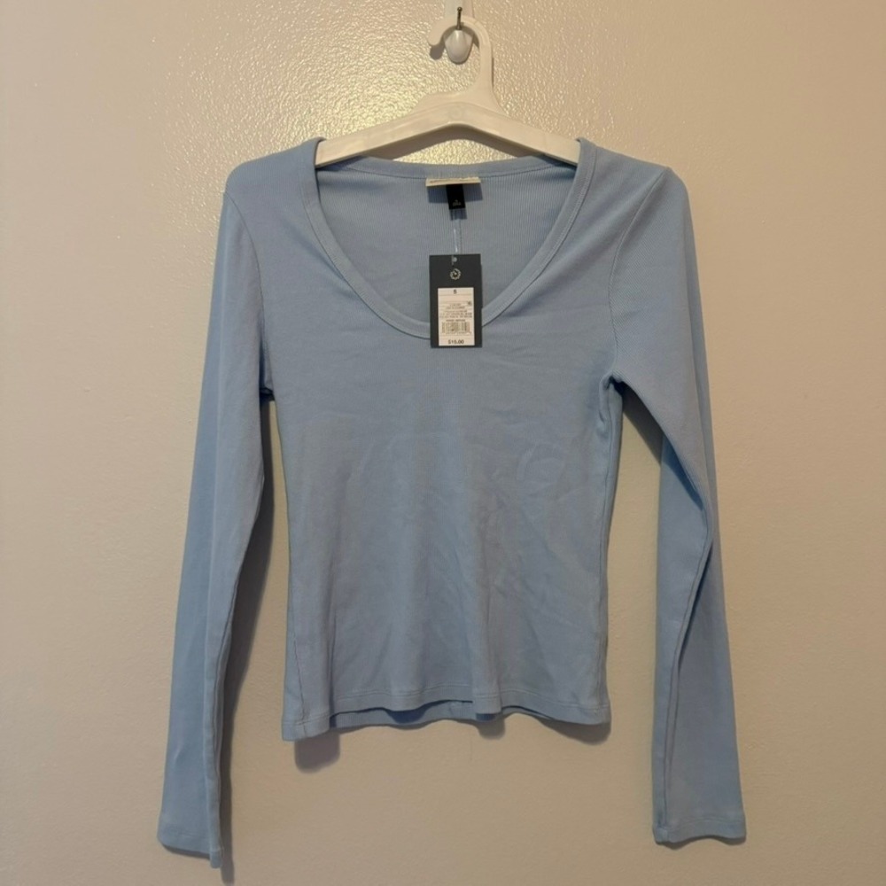 Universal Thread Womens Light Blue Ribbed Long Sleeve Scoop Neck Top S NWT